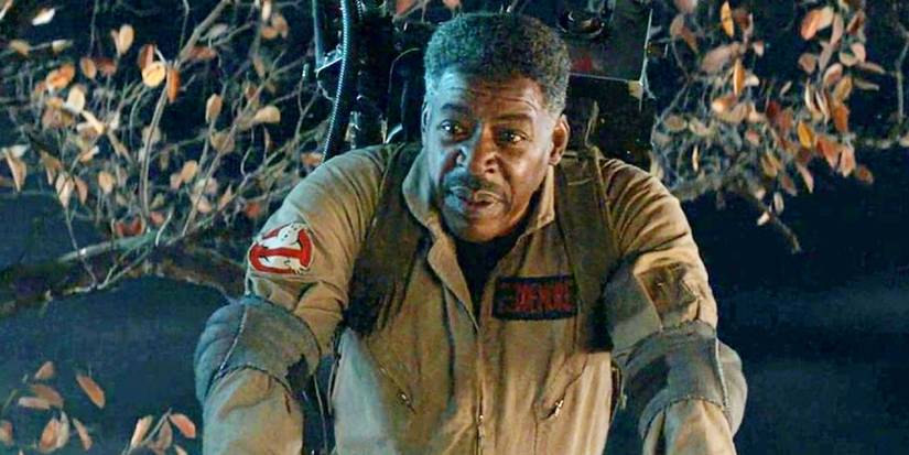 Ernie Hudson wearing his Ghostbusters uniform as Winston Zeddemore in Ghostbusters: Afterlife.